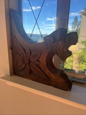 Antique Hand-Carved Wooden Lion Corbel - Floral Carving